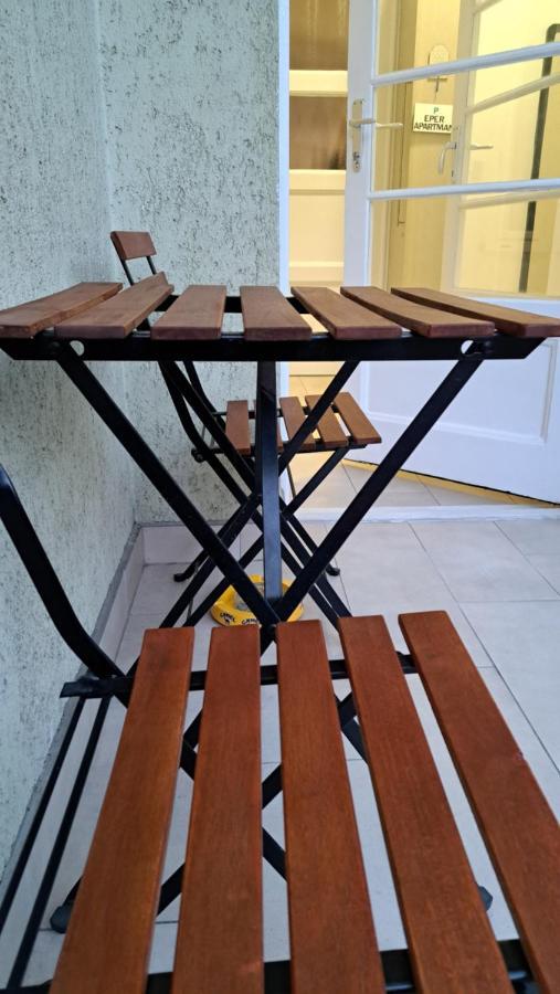 Eper Apartman Szeged Bagian luar foto